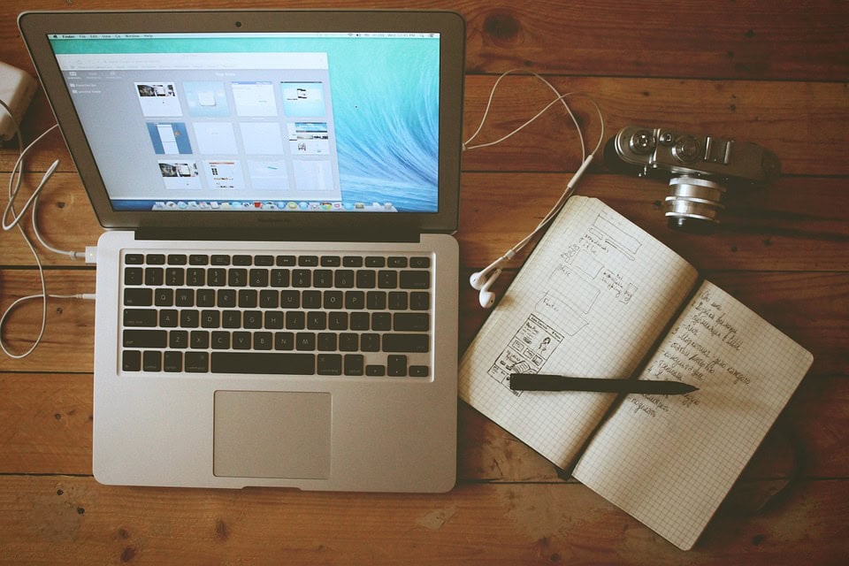 Mencatat Setiap Ide Blogger